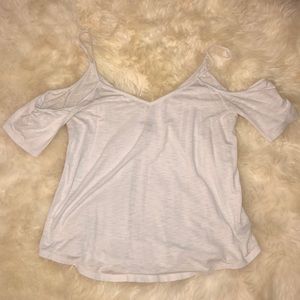 Shoulder cut out top